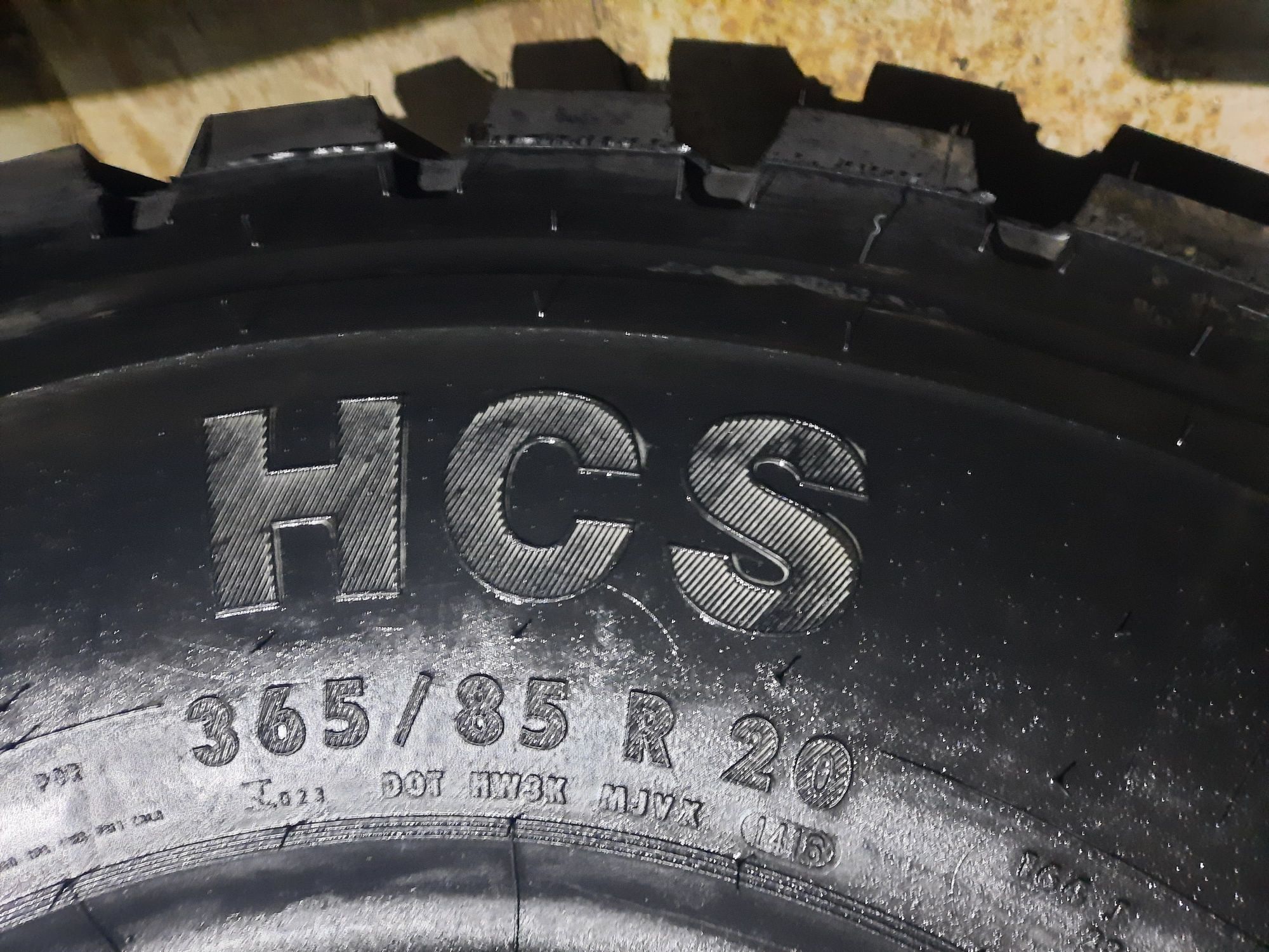 Nowe opony CONTINENTAL 365/85R20 Ciężarowe OFF Road, Najwyższa jakość