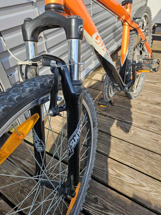 Damski/młodzieżowy rower górski Giant Boulder, 26 cali