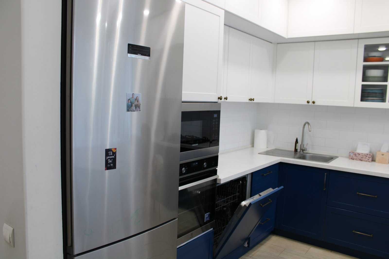 Продам  квартиру 83 м2 в центрі міста