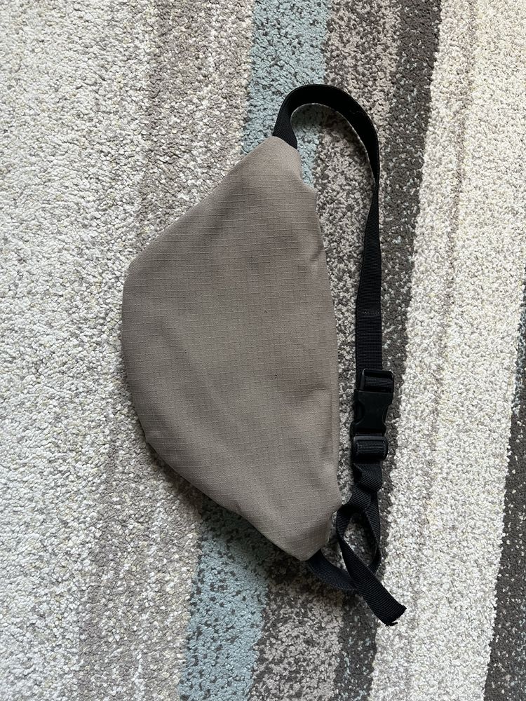 JanSport saszetka parkingówa nerka