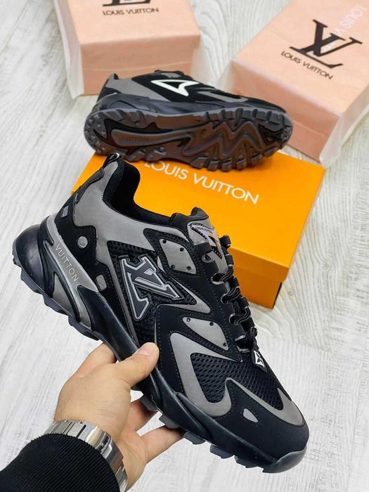 LV ténis de excelente qualidade