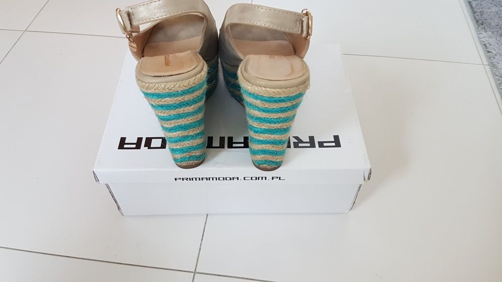 Buty na koturnie Prima Moda r. 38