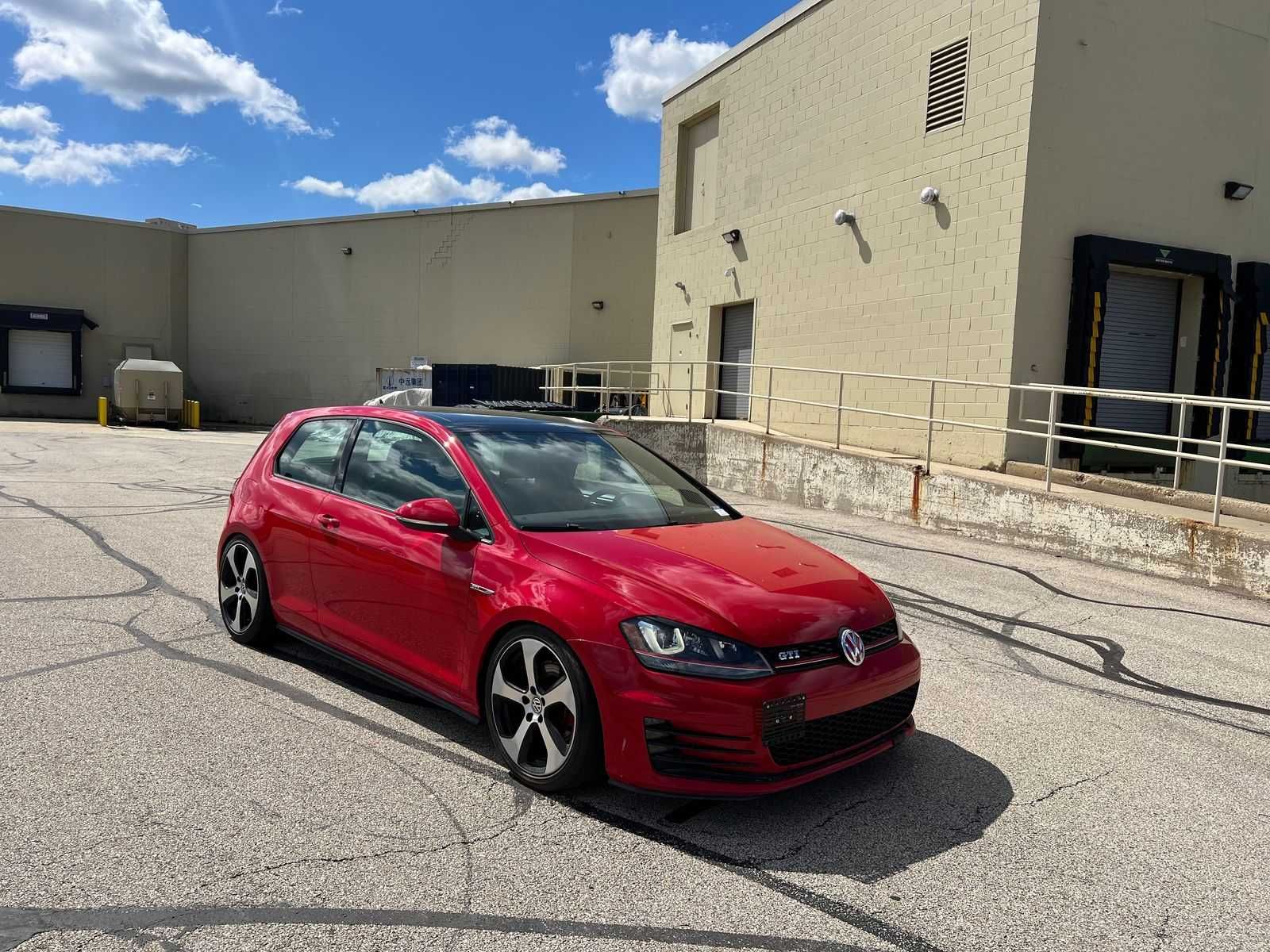 Volkswagen Golf GTI SE Hatchback 2015