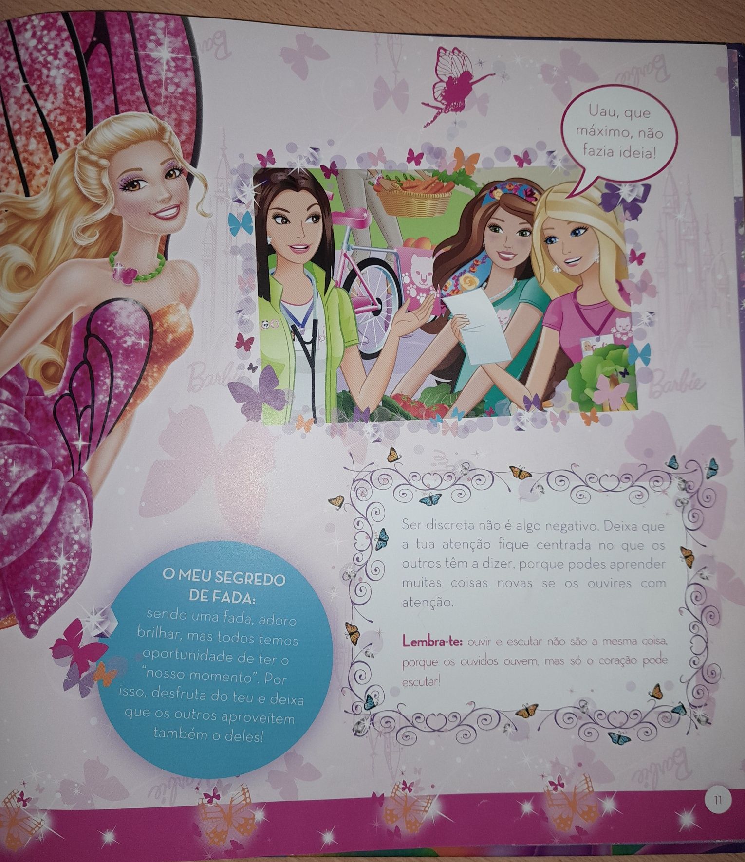 Livro Barbie com capa dura