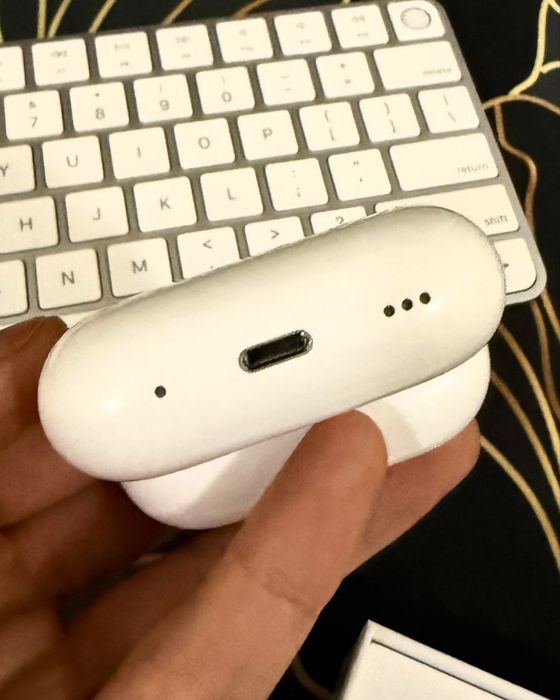 AirPods Pro 2 gen (USB-Lightning) bez gumek rozmiaru S