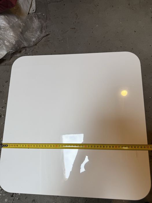 Stolik na kółkach ikea