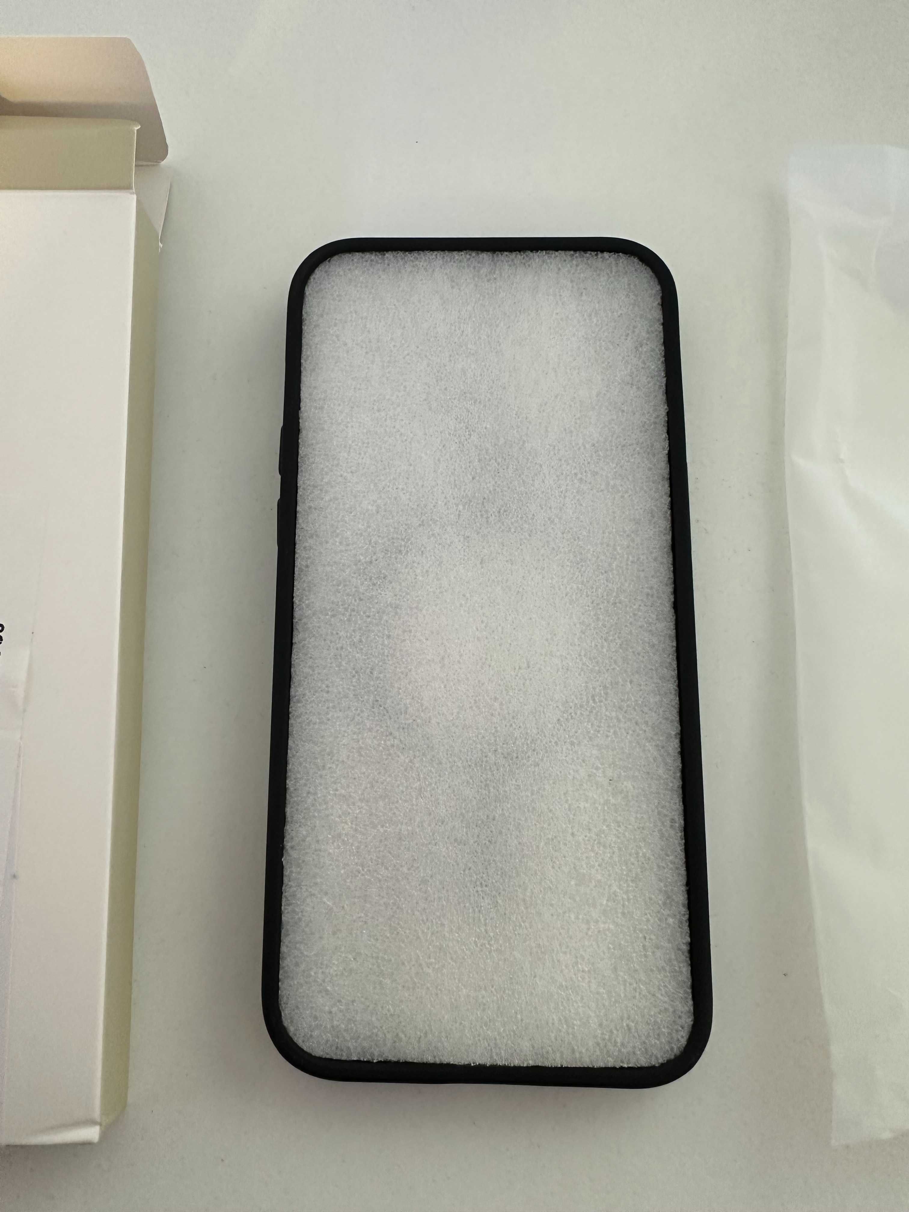 Etui TECH-PROTECT MagSafe Apple iPhone 14 Pro Max Czarno-Przezroczysty