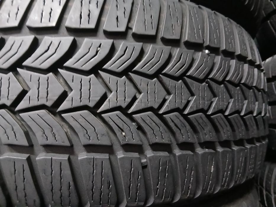 205/55 R16 Debica Frigo HP2 склад шин зимова гума