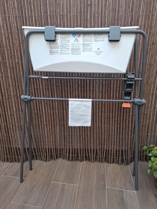 Banheira Stokke com suporte