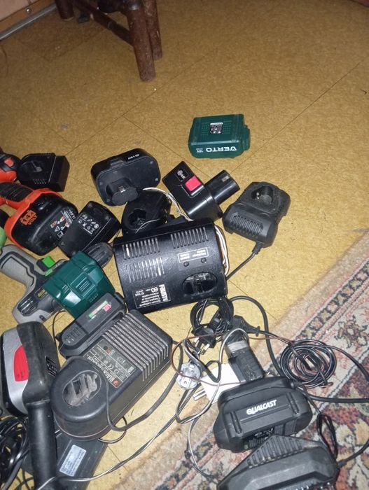 15szt.Wkretarek ładowarki Aku.Cena za całość