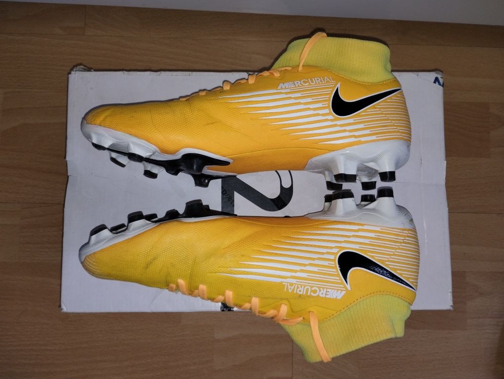 Buty korki piłkarskie 39 Nike Mercurial Superfly 7 Academy Mg