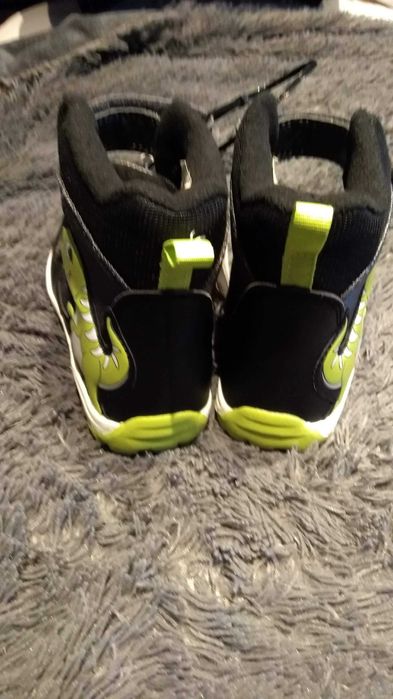 buty zimowe chłopięce 29 nowe czapka marhal