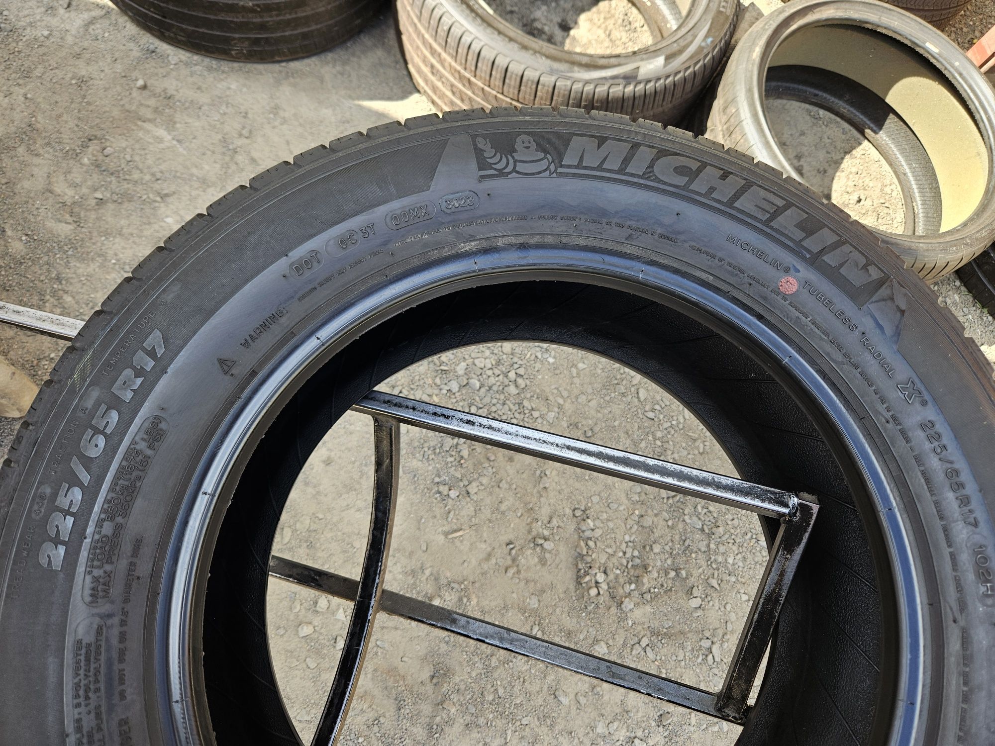 Шины БУ 225 65 R 17 Michelin latitude tour hp пара лето