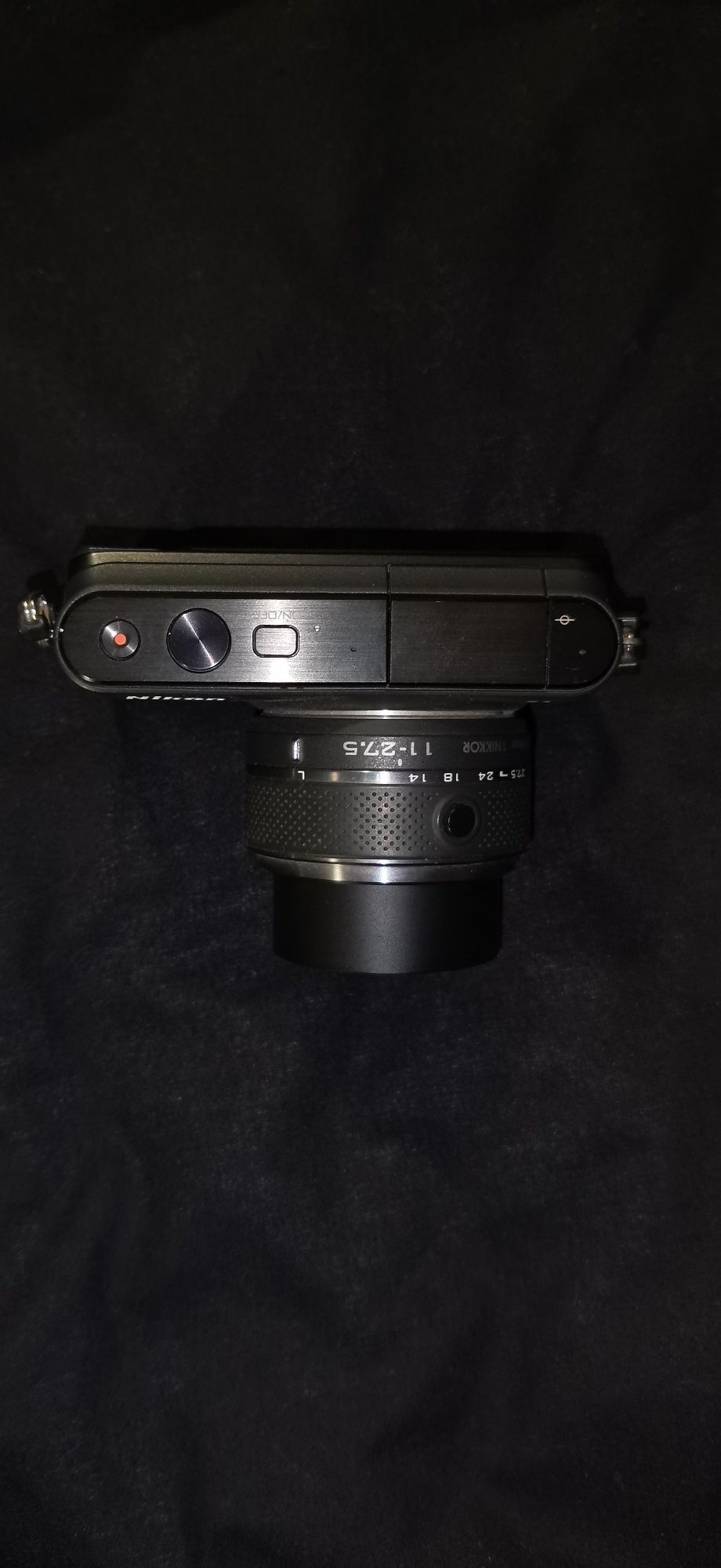 Беззеркальний фотоапарат - Nikon 1 s1