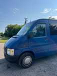 Продам VW LT – сімейний бус, легко переобладнати