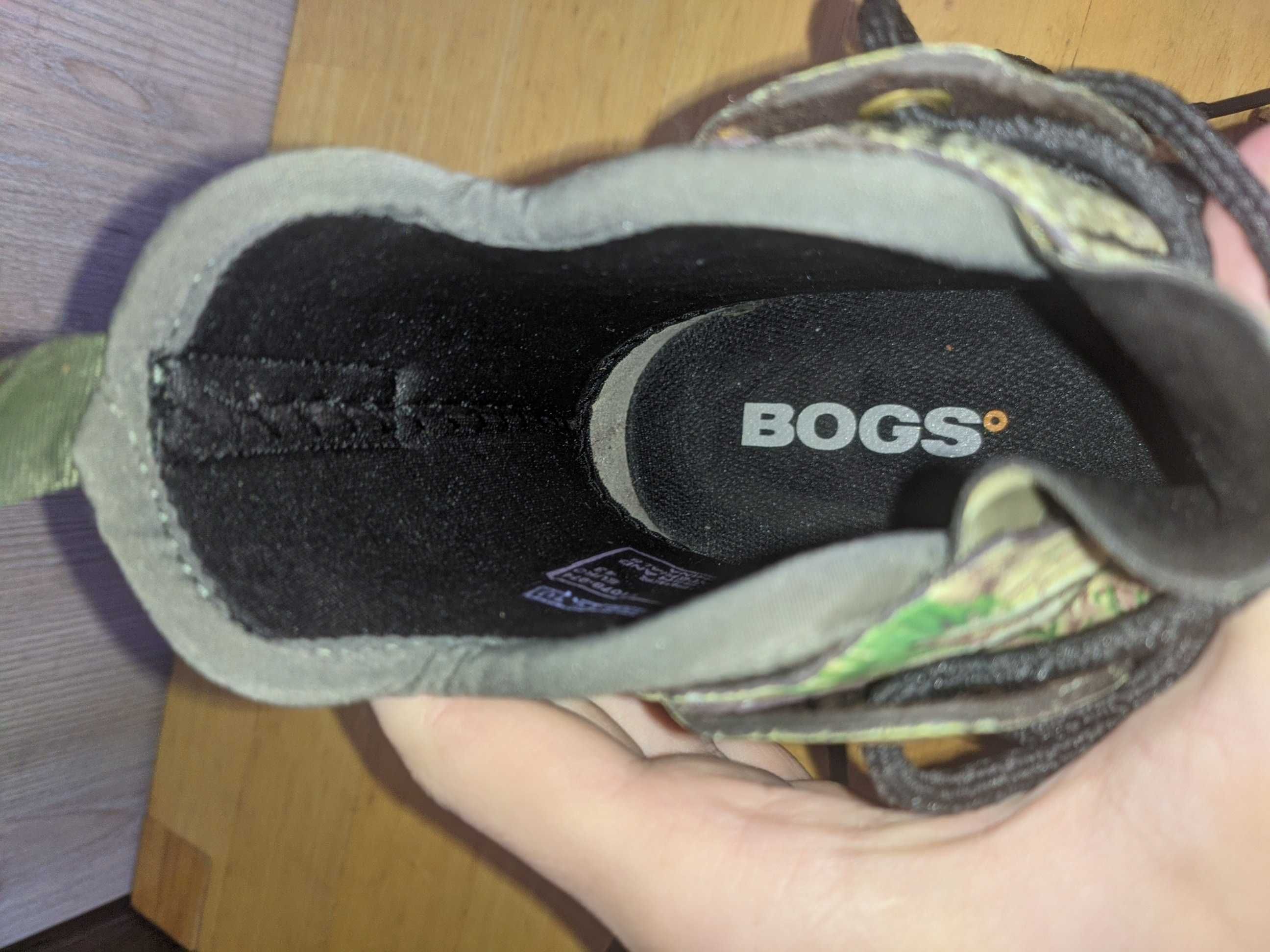 Bogs - трекінгові резинові термо черевики