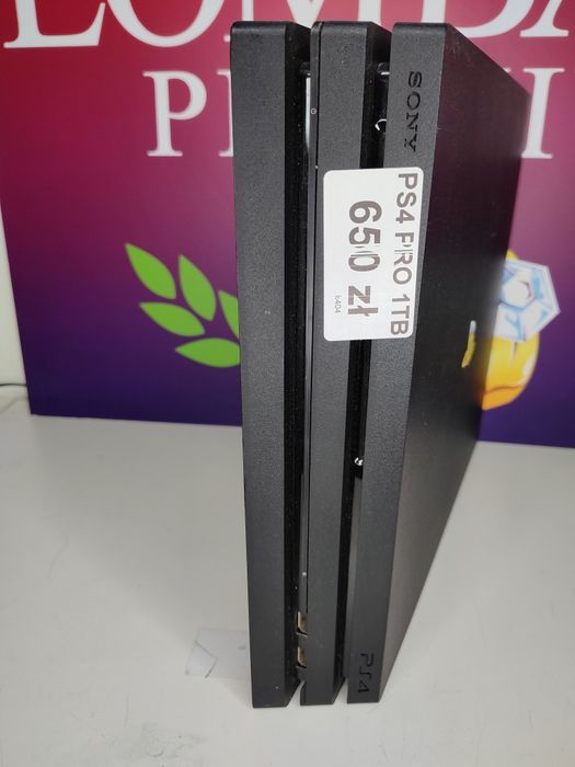 PlayStation 4 pro 1tb