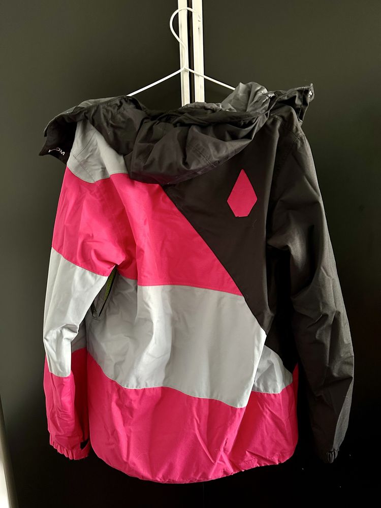 Casaco Snowbord + Ski volcom tamanho S