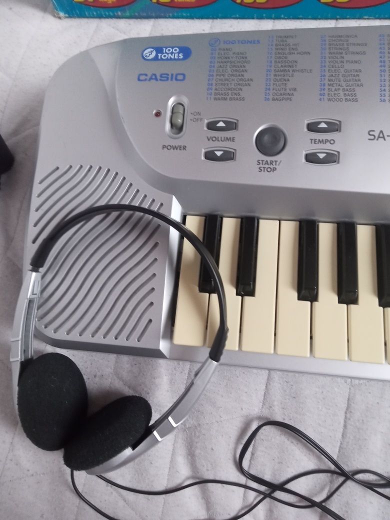 Song bank keyboard CASIO SA-75