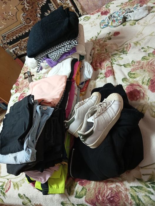 Продам жіночі речі