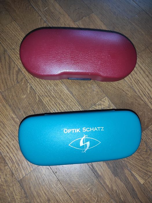 Футляр для окулярів