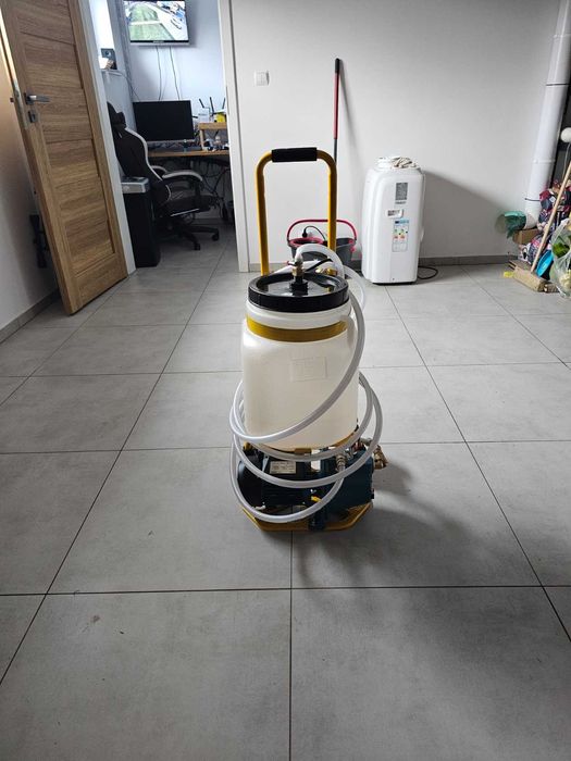 Wynajem pompa do odpowietrzania podłogówki, płukania instalacji CO