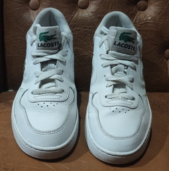 Женские кроссовки Lacoste