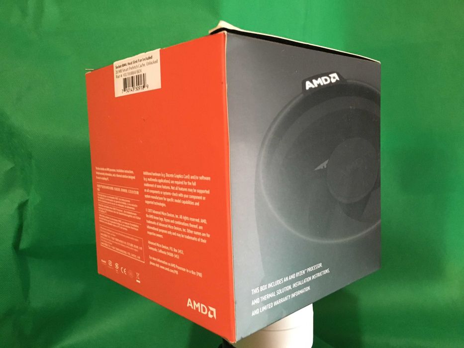 AMD Ryzen 7 2700 CPU, Like New (+ Original Box + Original Cooler)64738400861826122