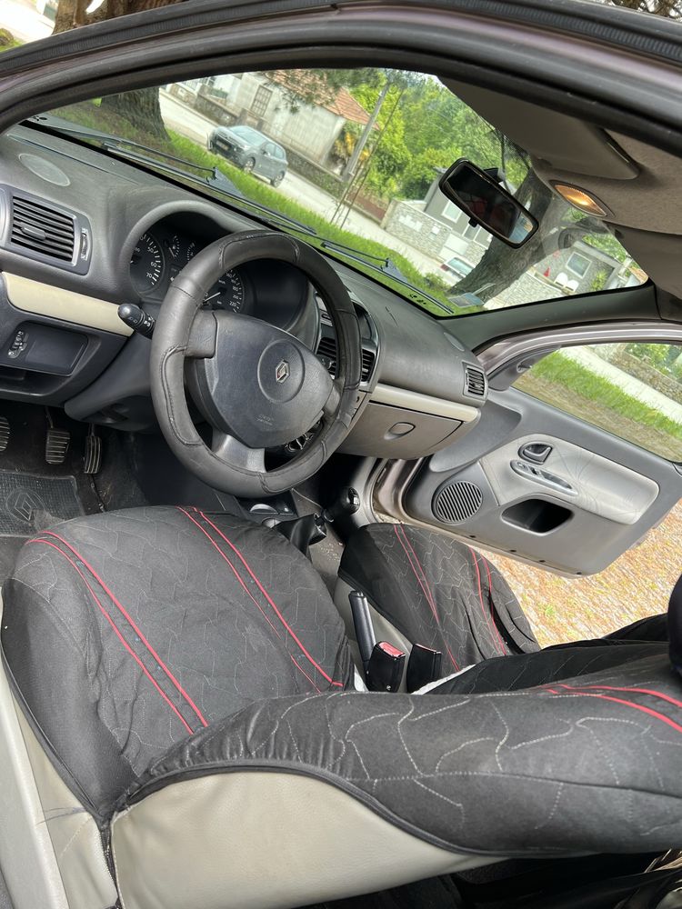 Renault Clio 1500 comercial