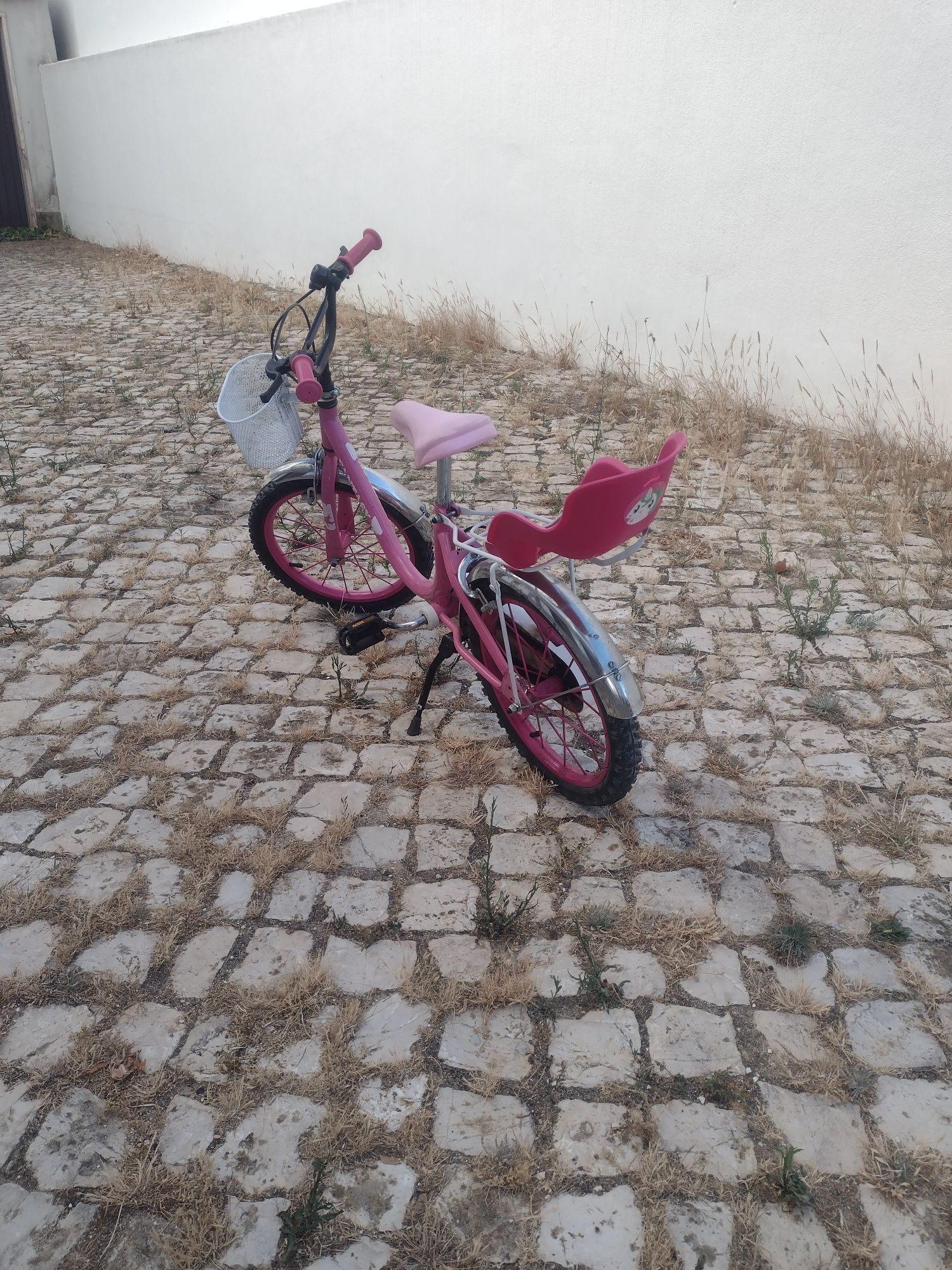 Bicicleta de menina até aos 6 anos