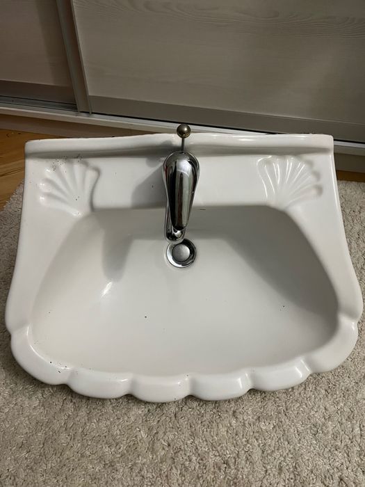 Дзеркало+ умивальник