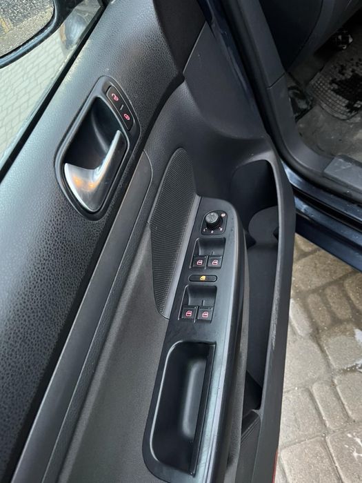 Volkswagen Golf V Variant 2008 | 1.6 MPI | Механіка | ESP