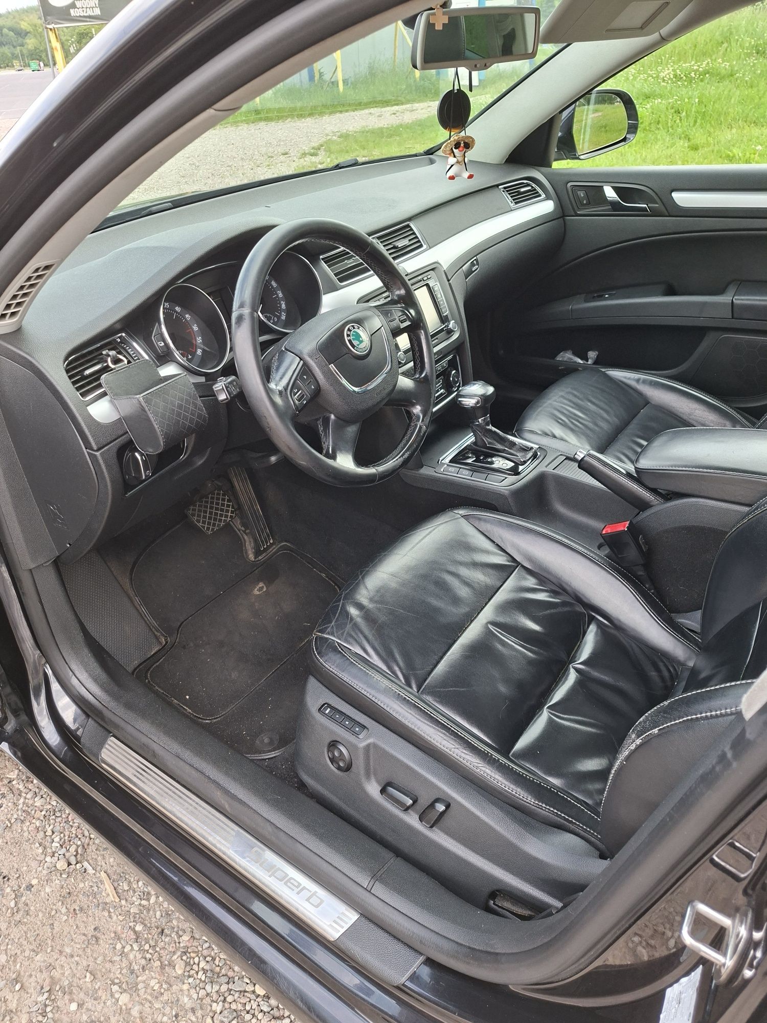 SUPERB 2 2.0 TDI 170 DSG