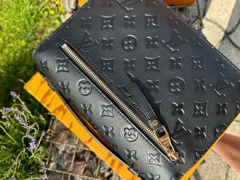 Сумка louis vuitton metis шкіра комплектація бутика