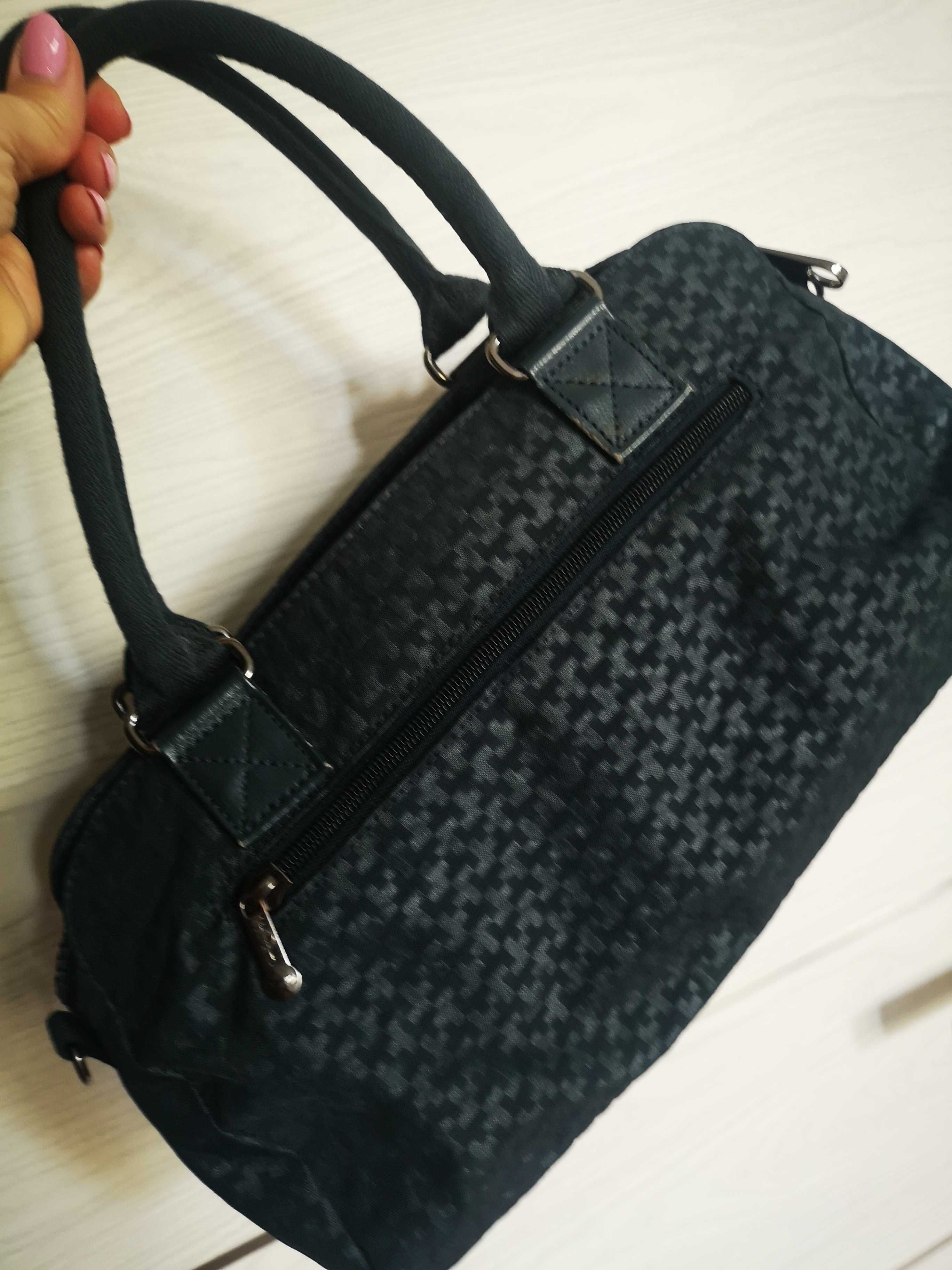 Kipling torebka granatowa
