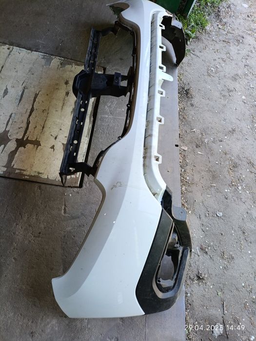 Бампер Рено Дастер 2