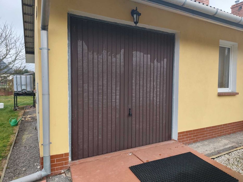 Drzwi garażowe 2.5x2.6