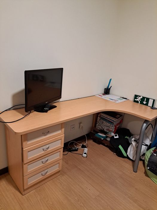 Secretaria 180x49x76