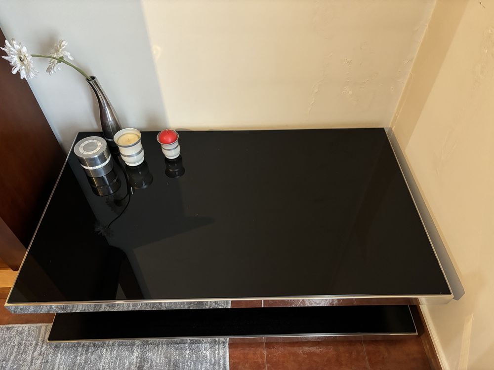 NOVO PREÇO!!!      Mesa de centro preta