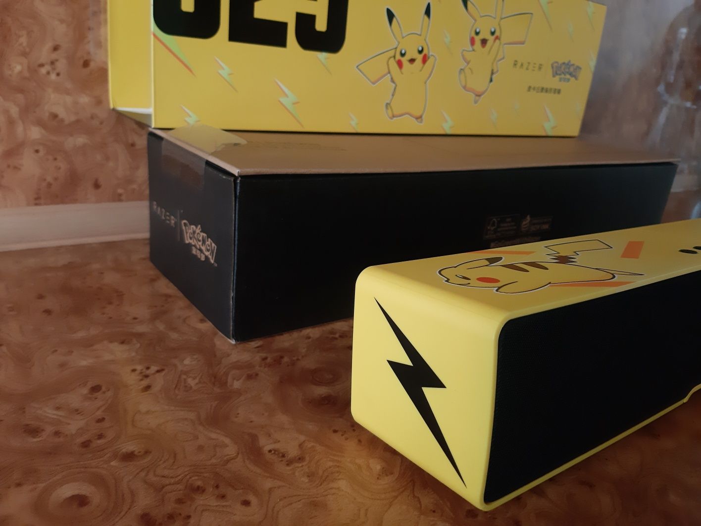 Игровой саундбар Razer Leviathan V2 X Pokemon Pikachu limited edition