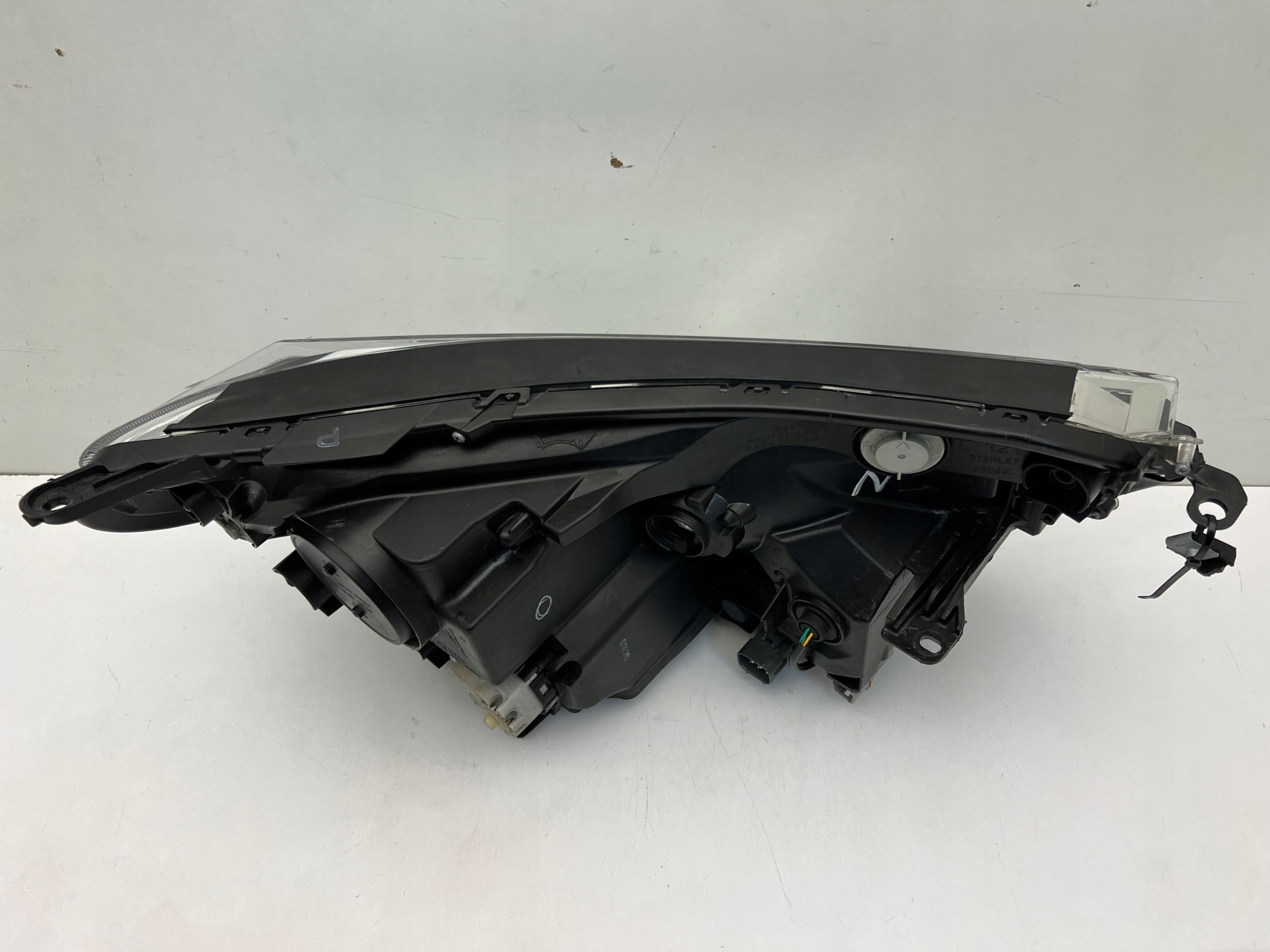 Toyota RAV4 IV Lift Lampa Przednia Lewa Full Led N 2015