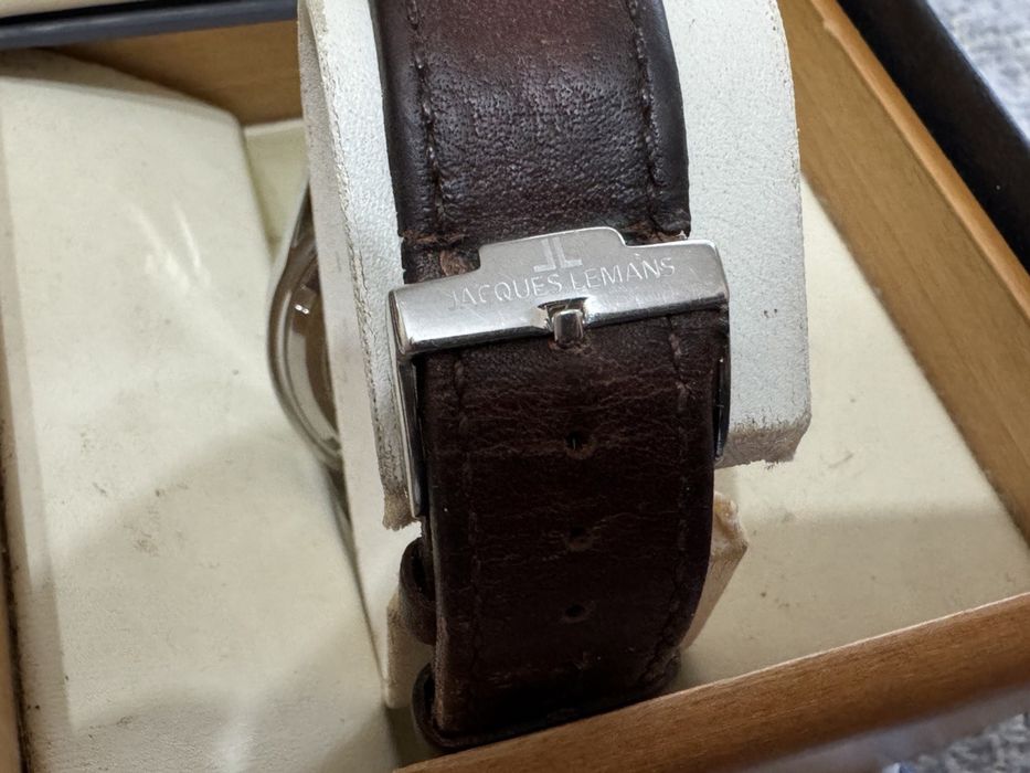 Jacques Lemans. Кварц. Повний комплект