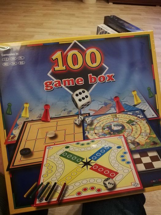 Gry planszowe Box 100 gier w jednym pudełku