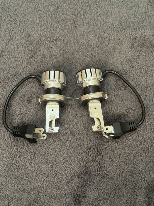 Żarówki LED Osram NIGHT BREAKER H4 SMART (używane tylko 6 miesięcy)