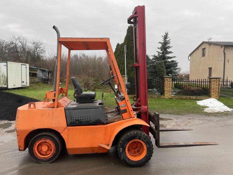 Wózek widłowy HHLA DFG