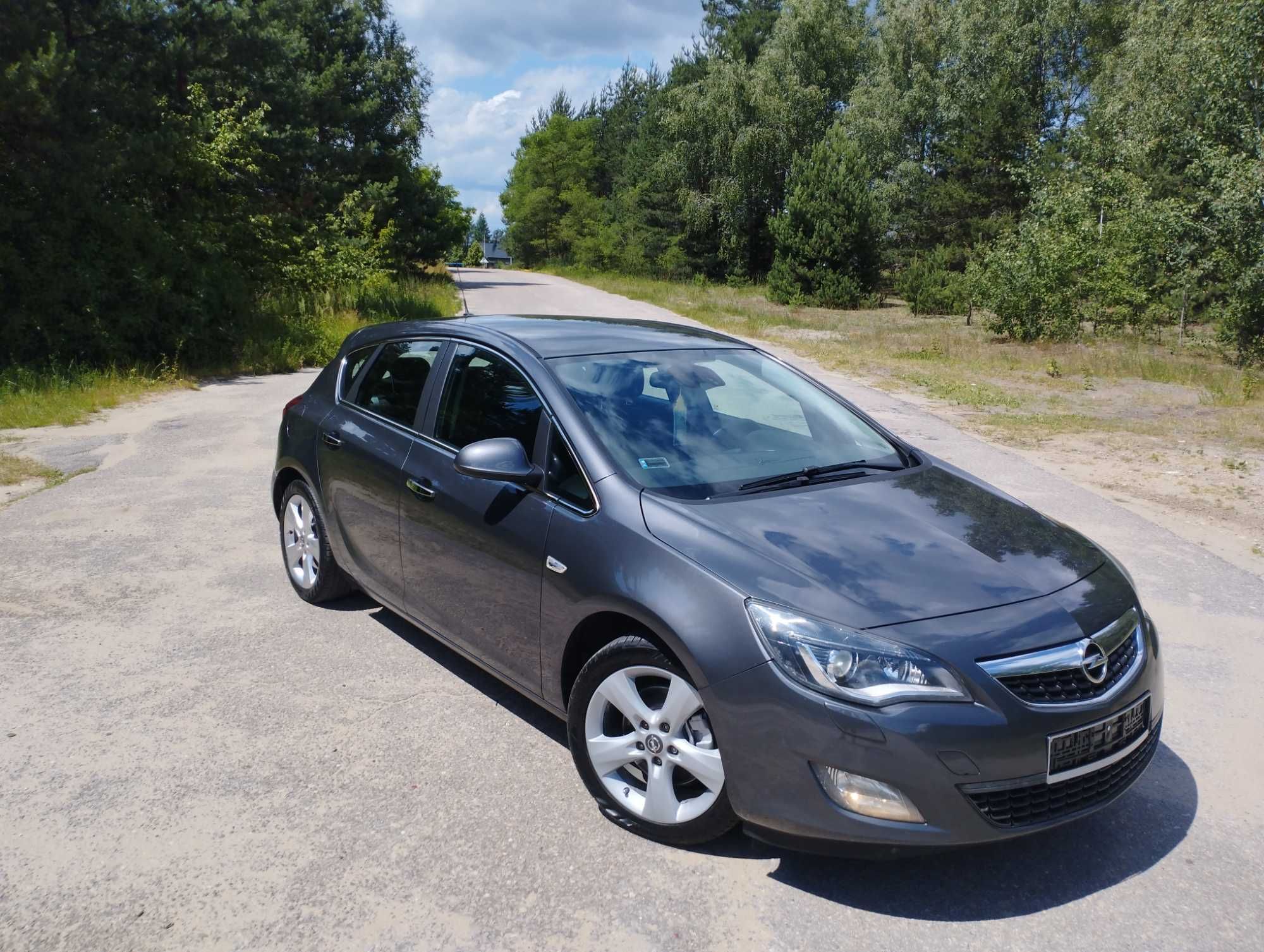 Opel Astra J 1.7 CDti Zarejestrowana !!