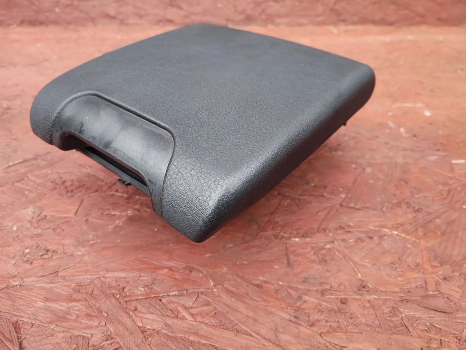 BMW E39 ORYGINALNY PODŁOKIETNIK CZARNA SKÓRA OTWIERANY DO GÓRY + PRZESUWANY DO PRZODU + WANIENKA DOLNA W DOBRYM STANIE O NR. 8 196 941 OEM