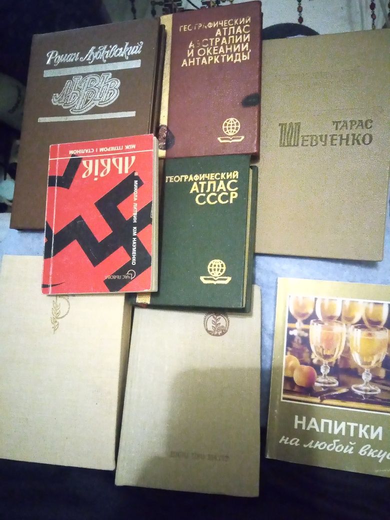 МінІатюрні  книжки .