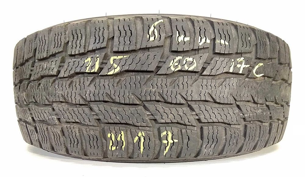 2x 215/60 R17C Nokian WRC3 opony zimowe 6,5 mm / kurier montaż