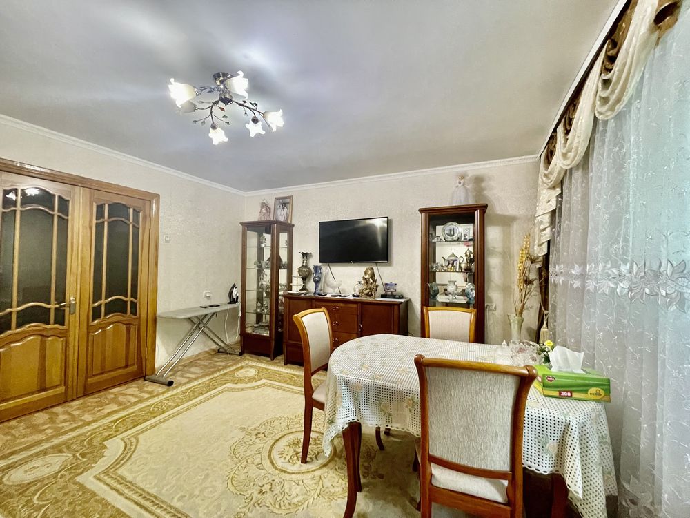 Продажа четырехкомнатной квартиры на пр.Ленина с автономным отоплением
